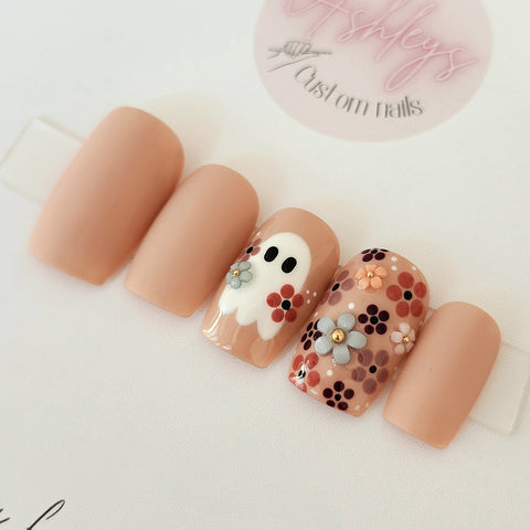 Ghost petals 👻🌸