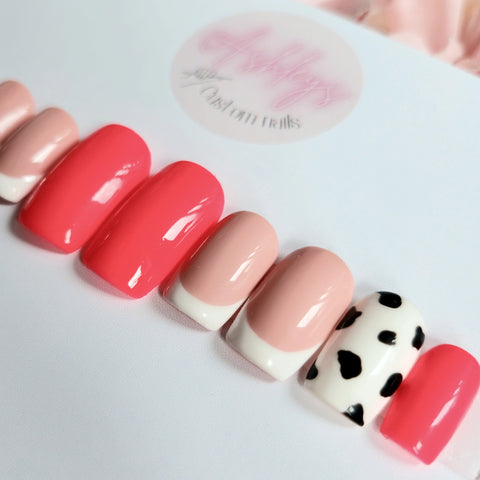Strawberry milk 🍓🥛