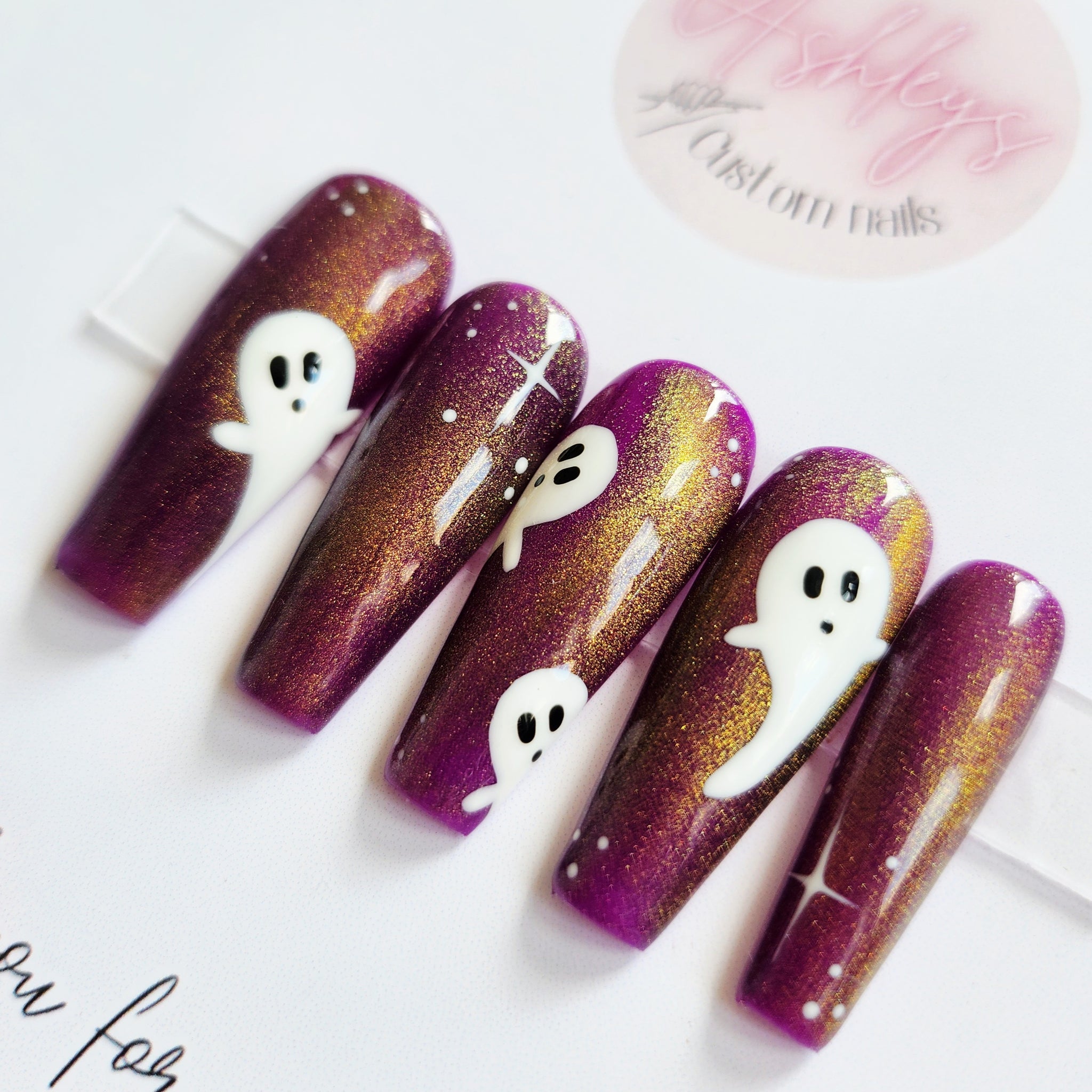 Happy ghosts 👻